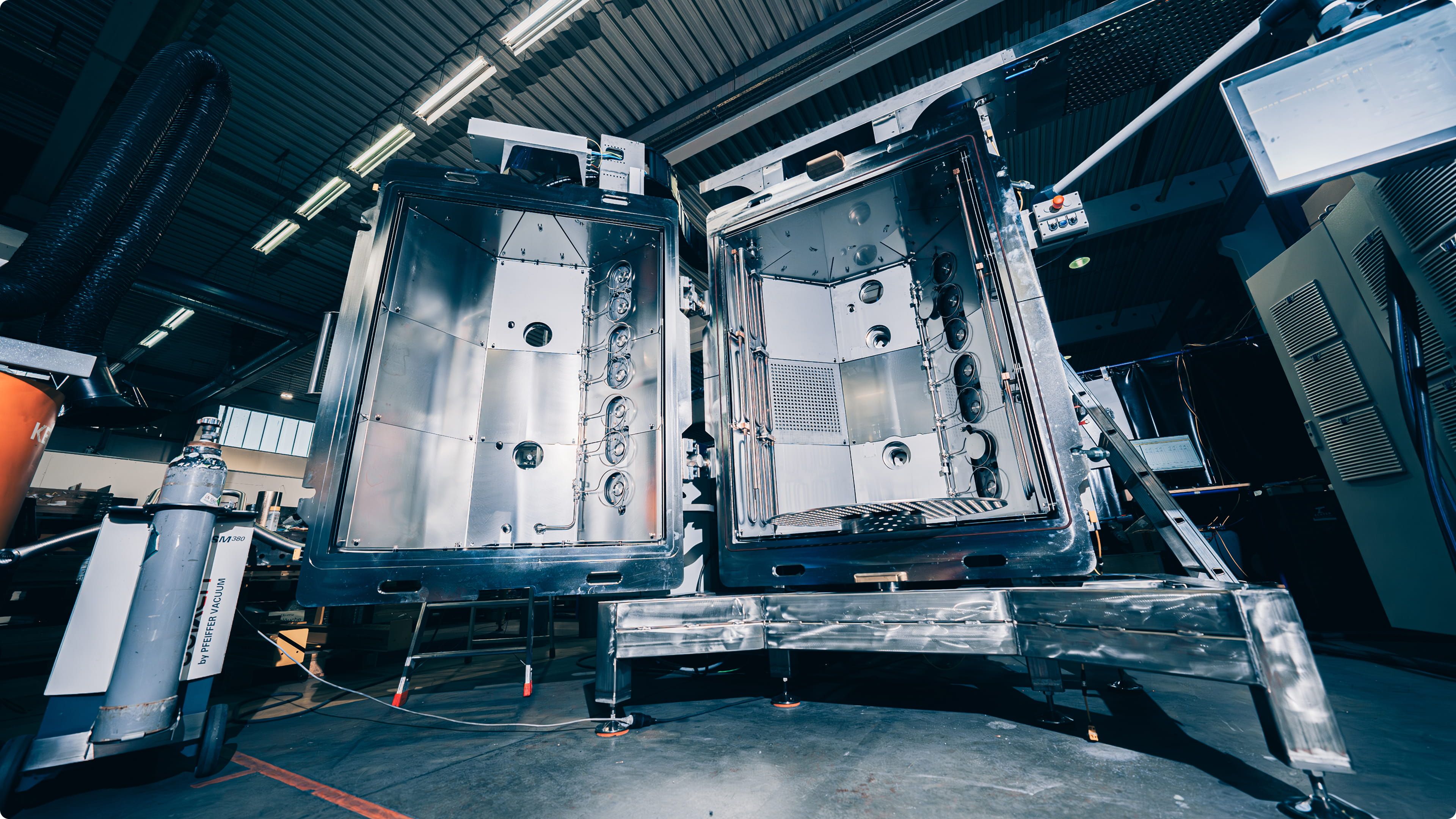 hoe_Case-Study_Vakuumanlage_Image_16x9_01.jpg